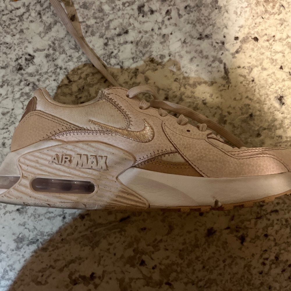 Nike air max